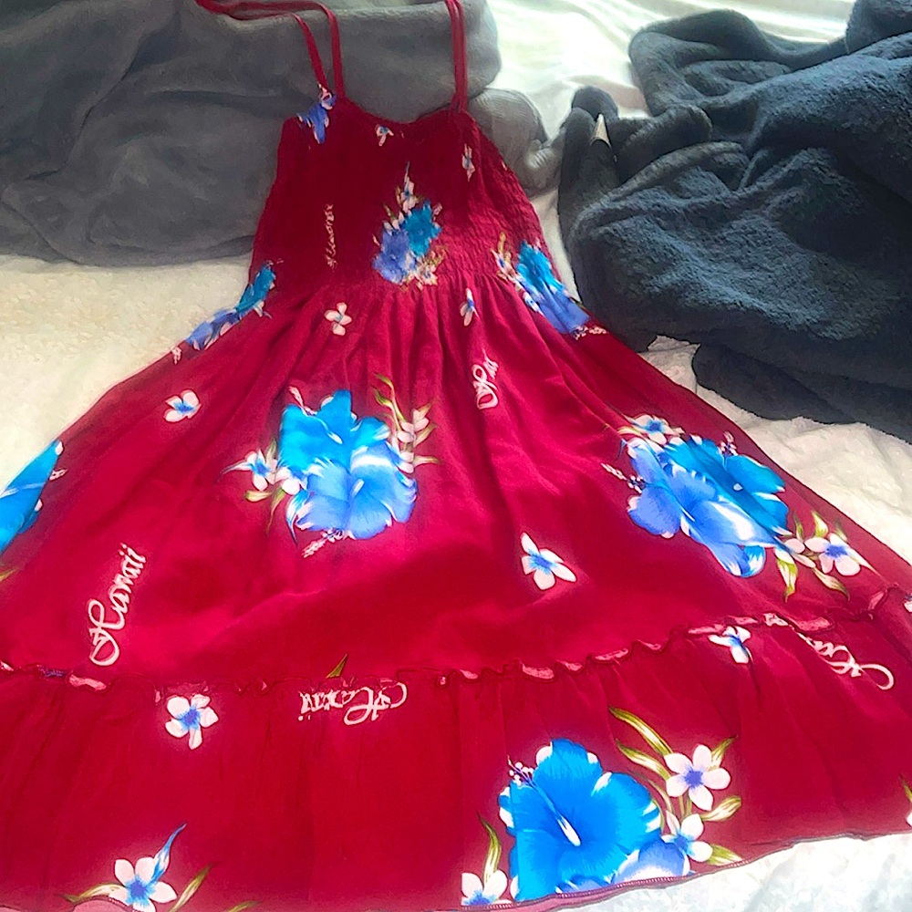 Dress very cute and girly